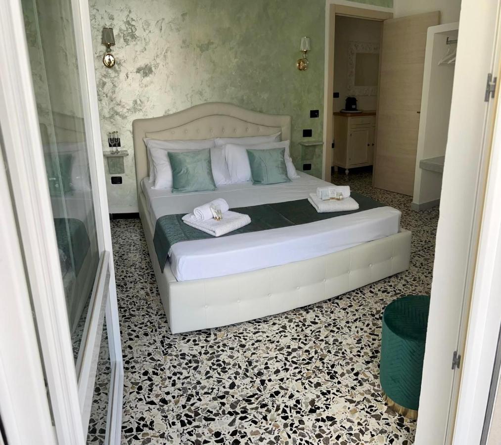Bed & Breakfast Poesia *